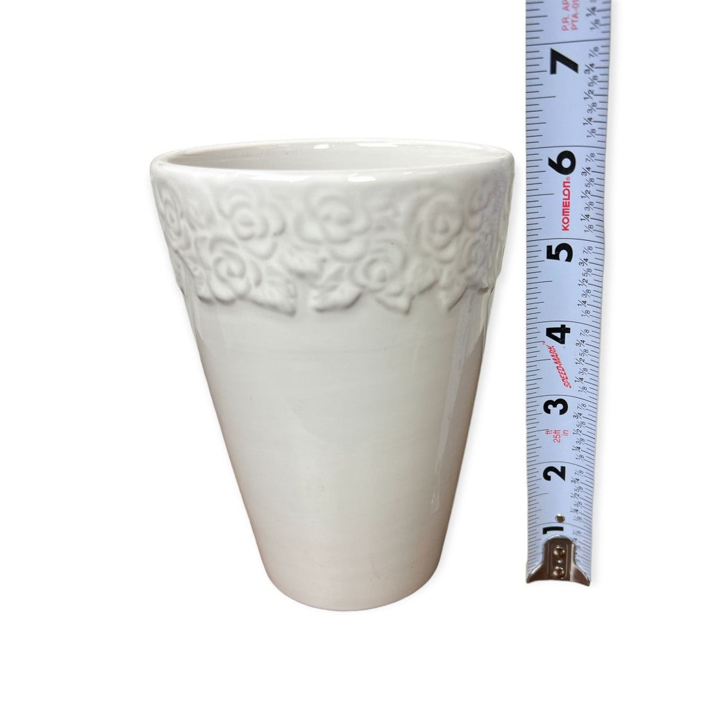 Stunning White Ceramic Pot in Different Shape